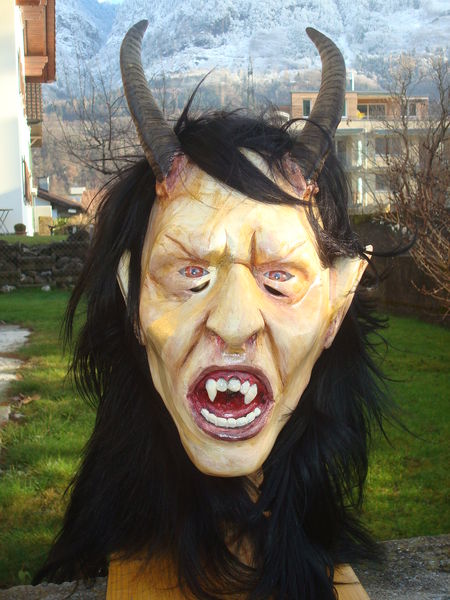 Holzmaske/Krampus/Percht